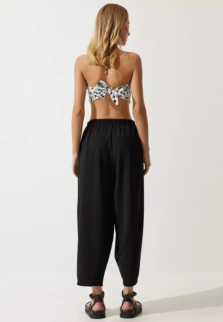 Baggy Crop Pants