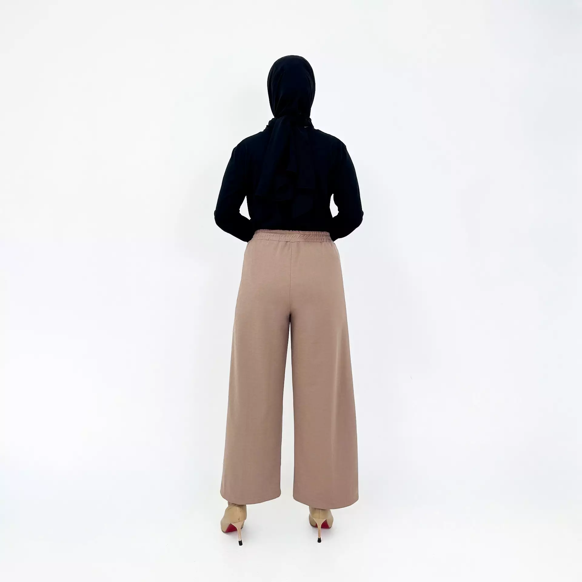 Tiza Strechy Pants - BROWN