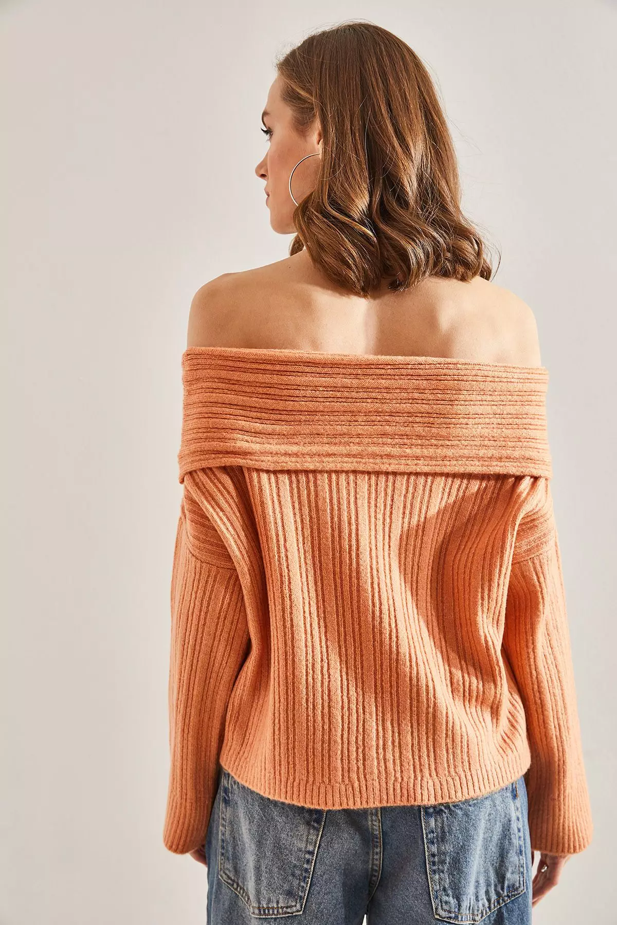 Women's Ruffle Collar Sweater