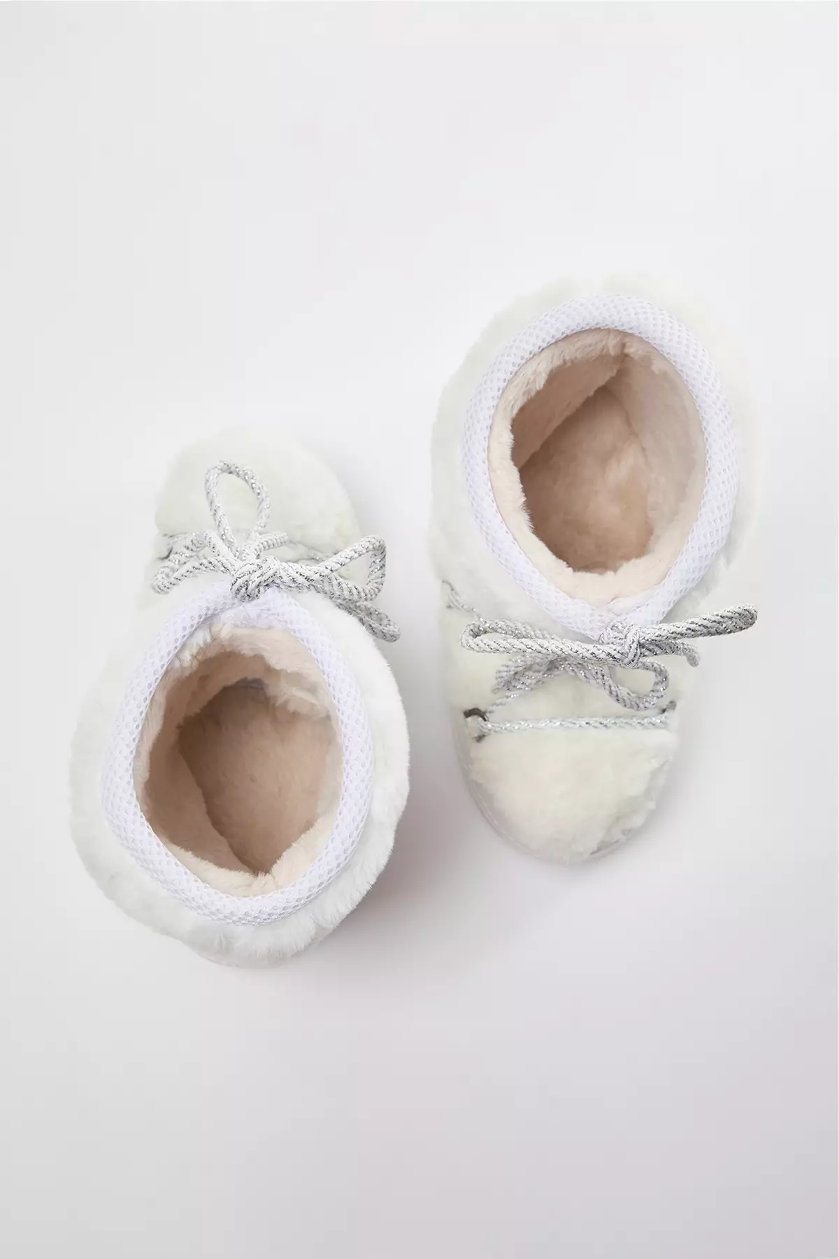 Ecru Fur Lace-Up Plush Women's Snow Boots Takaw25Bo00050