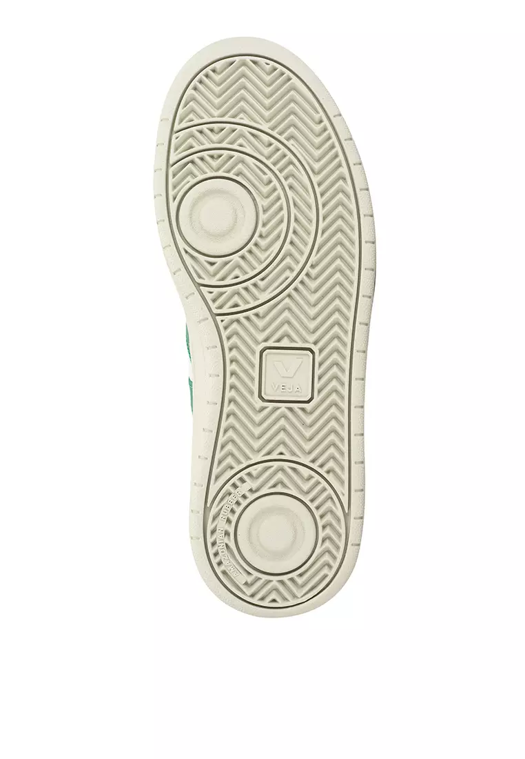 V-10 Chromefree Leather Sneakers