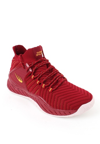 buy basketball sneakers