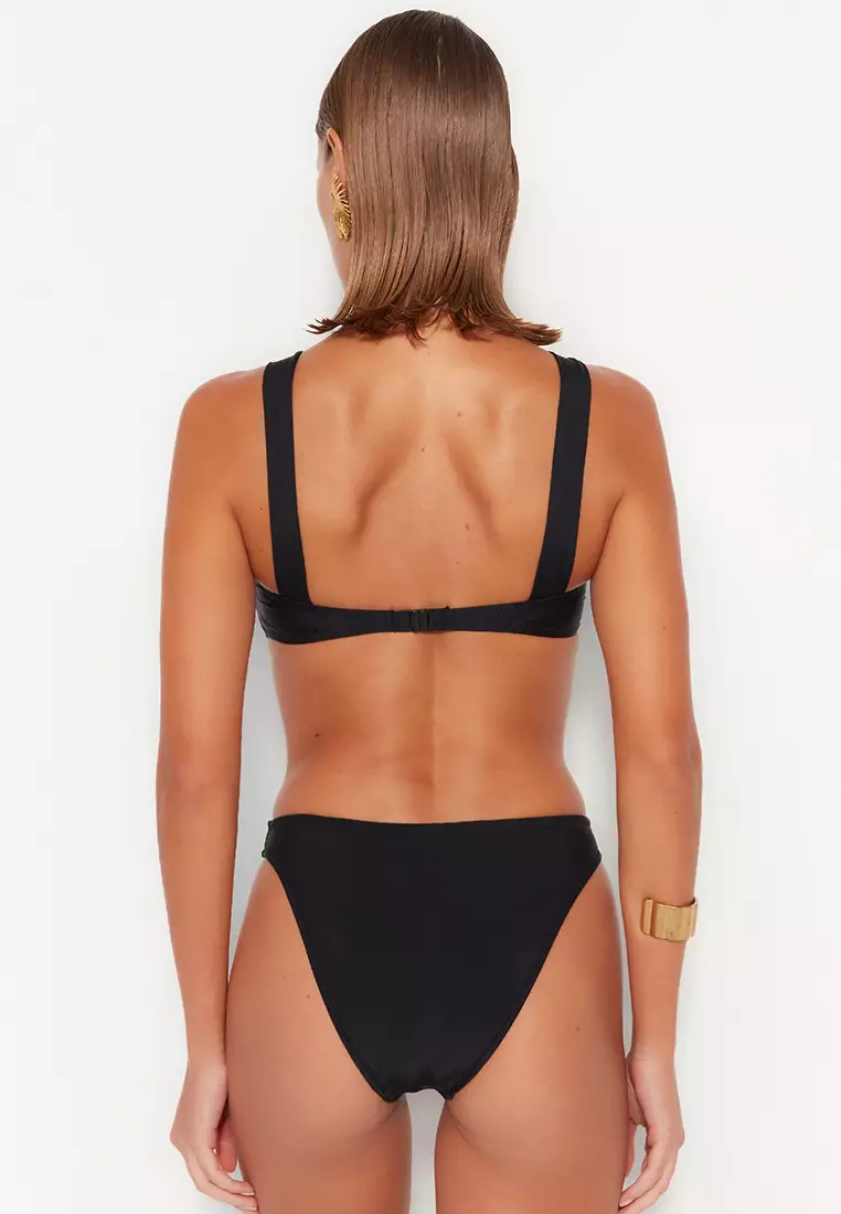 Cut Out High Leg Swimsuit