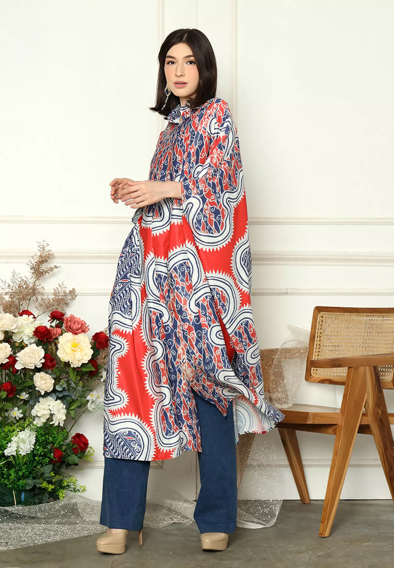 Kanzi Collared Batik Kaftan