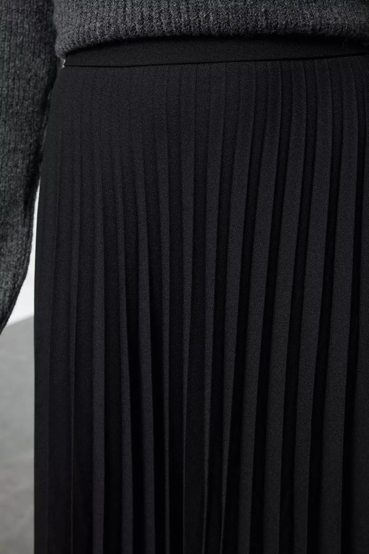 Pleated Midi Skirt