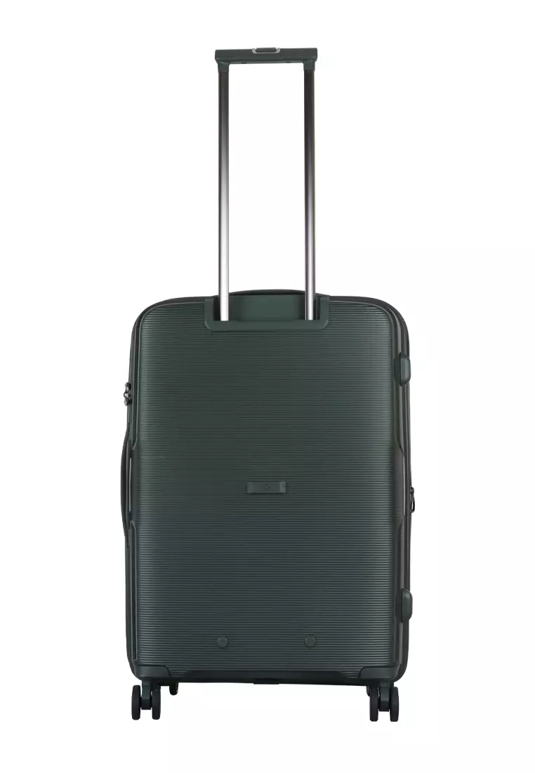 303 Hard Case Luggage Medium (22.75 inches)