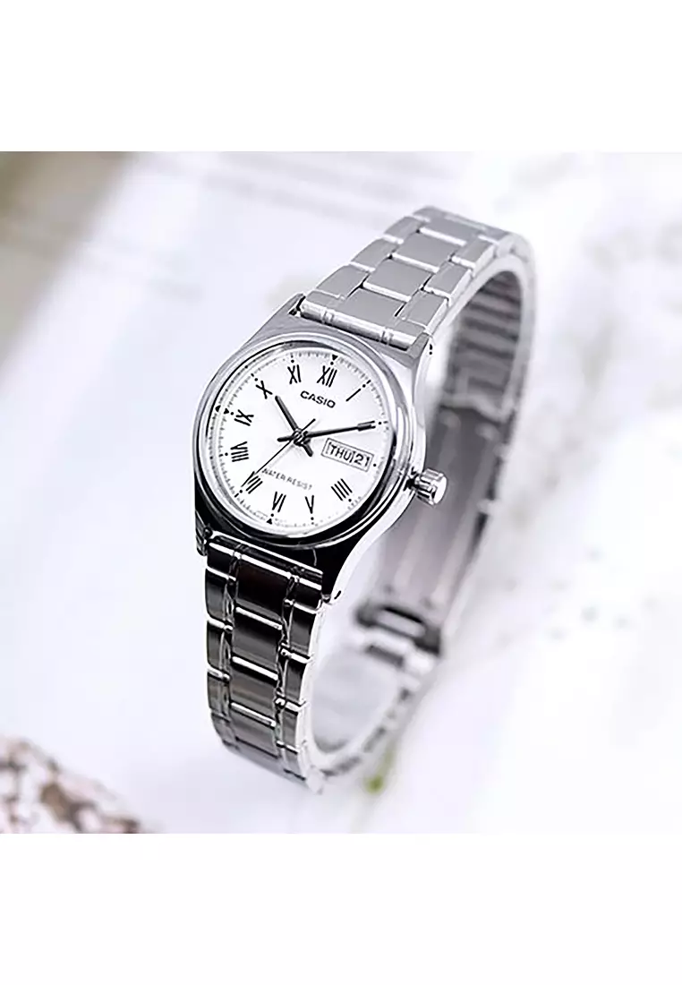 Couple Analog Watch MTP/LTP-V006D-7B Silver Stainless Steel Strap
