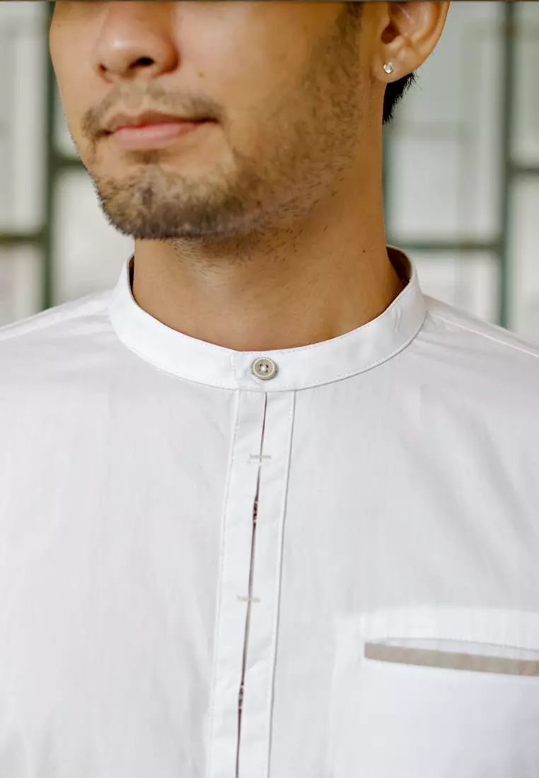 OXCON Kemeja Collarless long sleeve Dual Style Button White