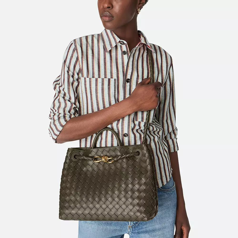 Medium Andiamo Crossbody Cypress