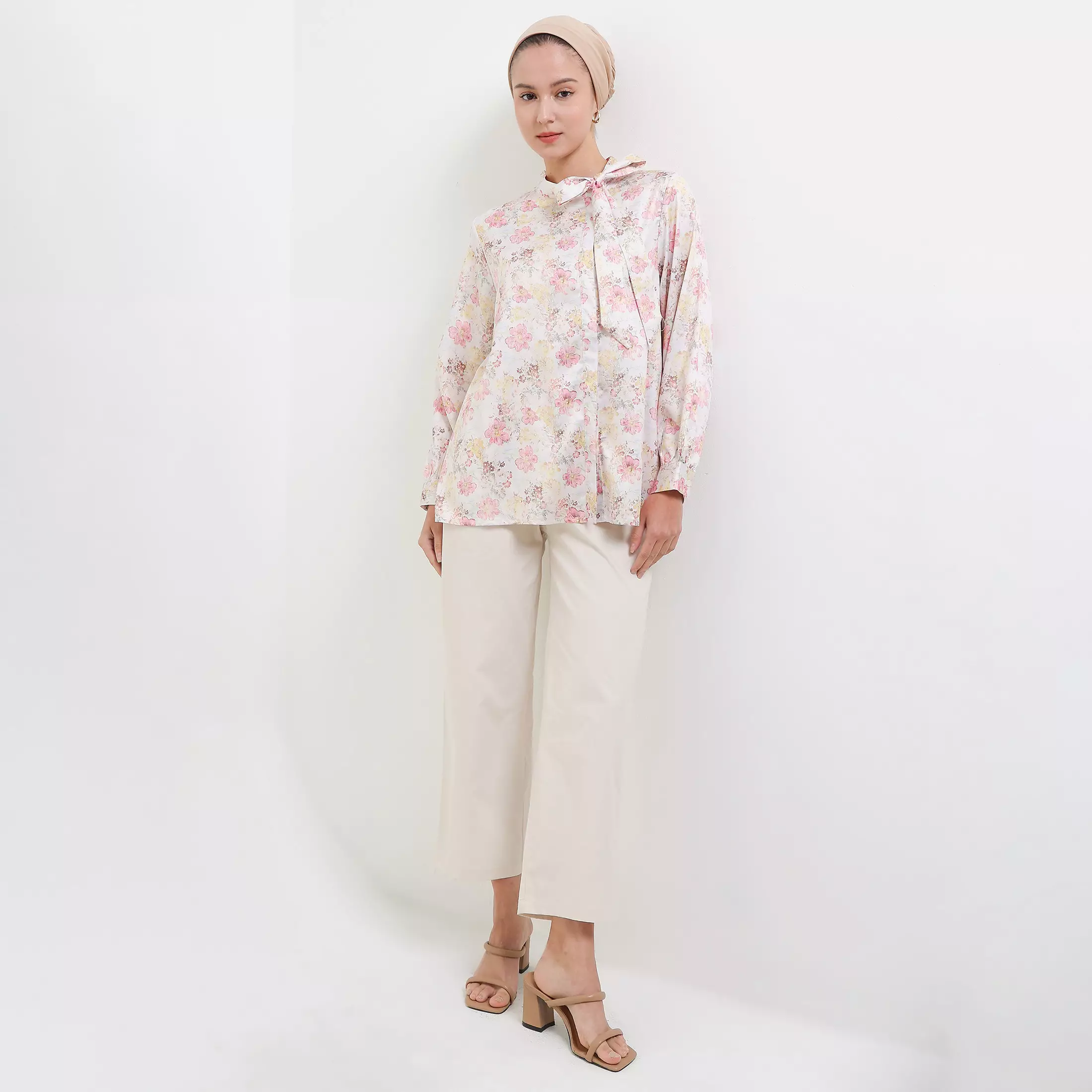 MFMW Aycel Atasan Blouse Satin Pink Motif Bunga