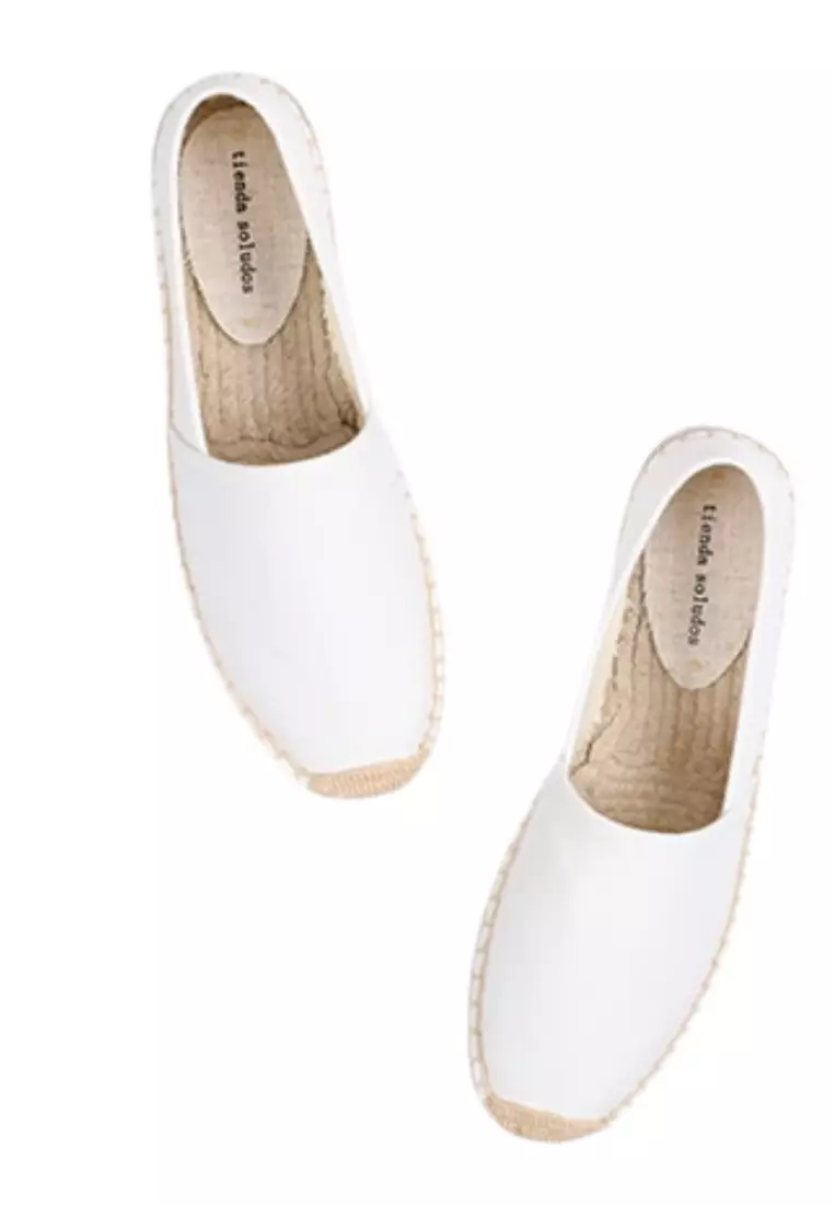 Hajime Slippers White
