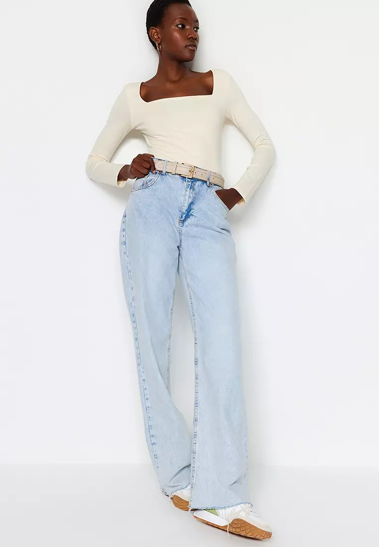 Square Neck Fitted Knit Top