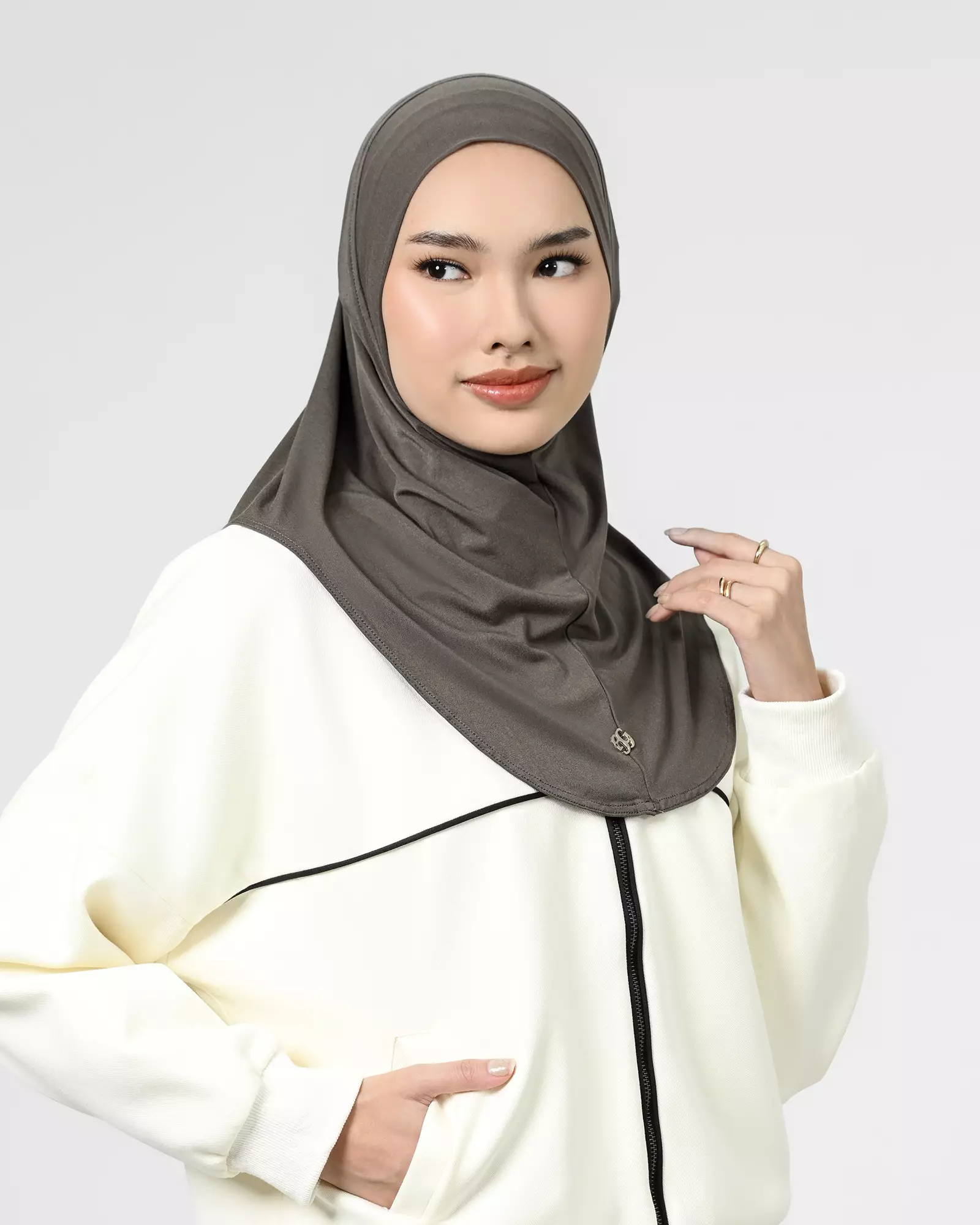 Geulis.id FAYRA BERGO SPORT - MOCCA