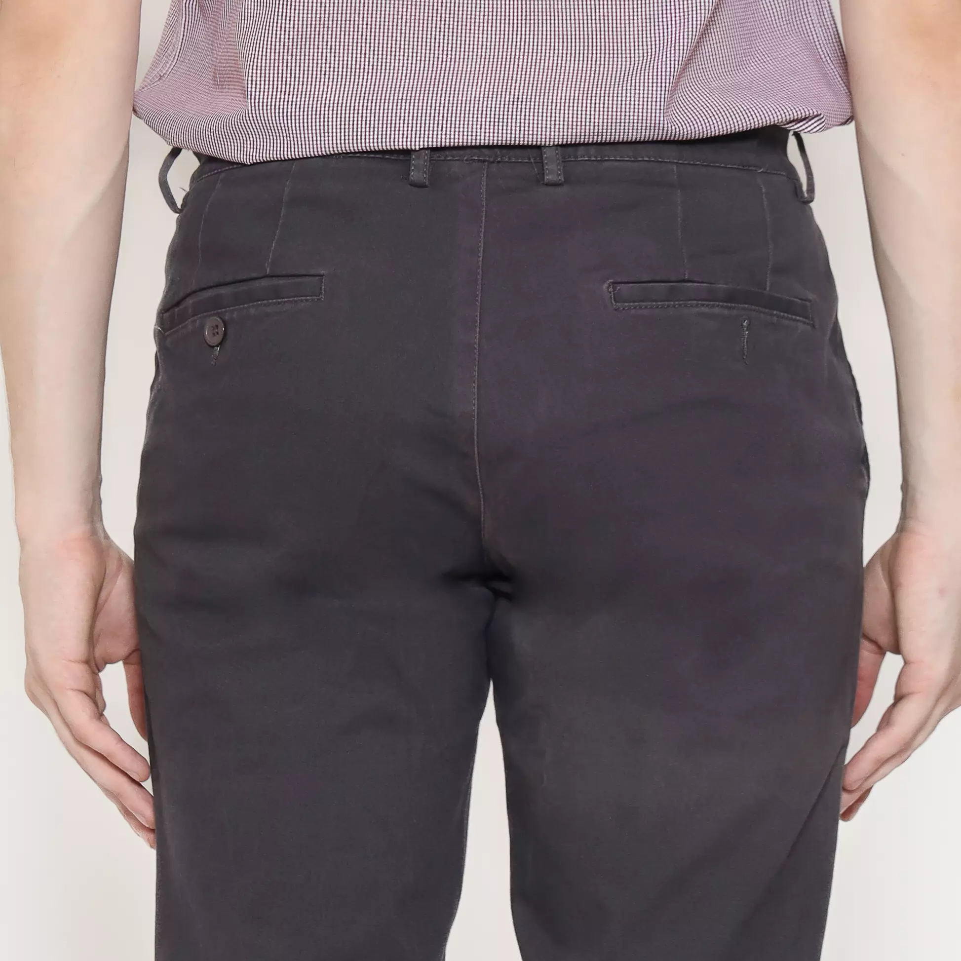 Schoeller Celana Chinos Pria Slim Fit warna Abu Tua – S.1-CCSF.-G101-CTS-SF