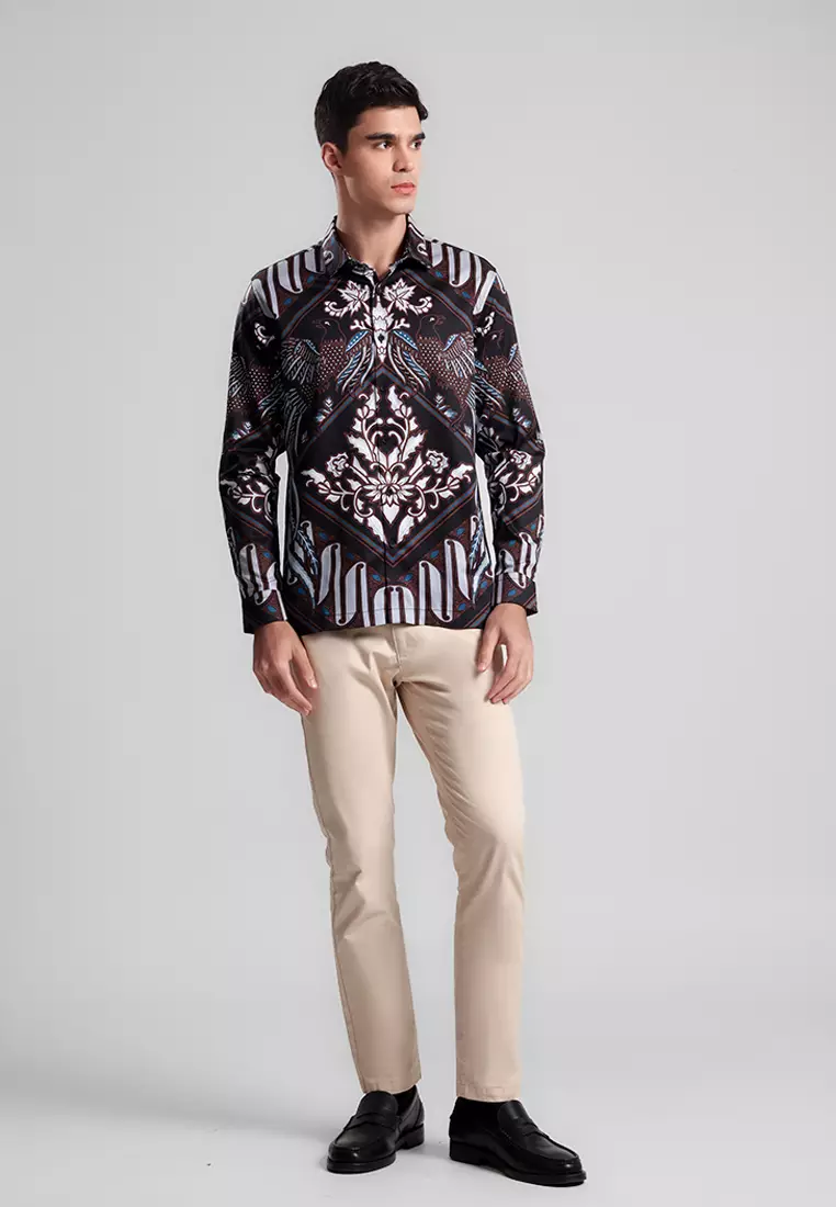 MANZONE - Kemeja Batik Lengan Panjang Pria Angsa Modern Fit - Navy Warna Navy