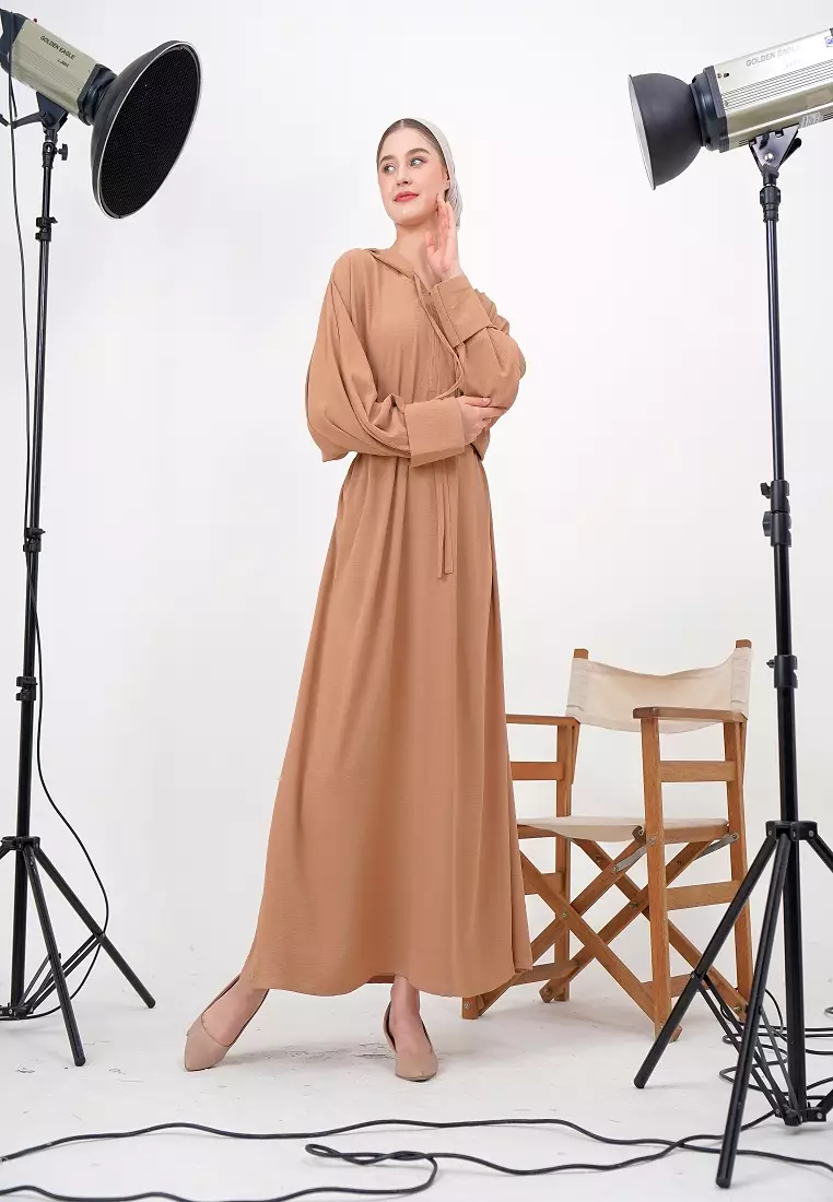 Xavera Abaya Hoodie Cream