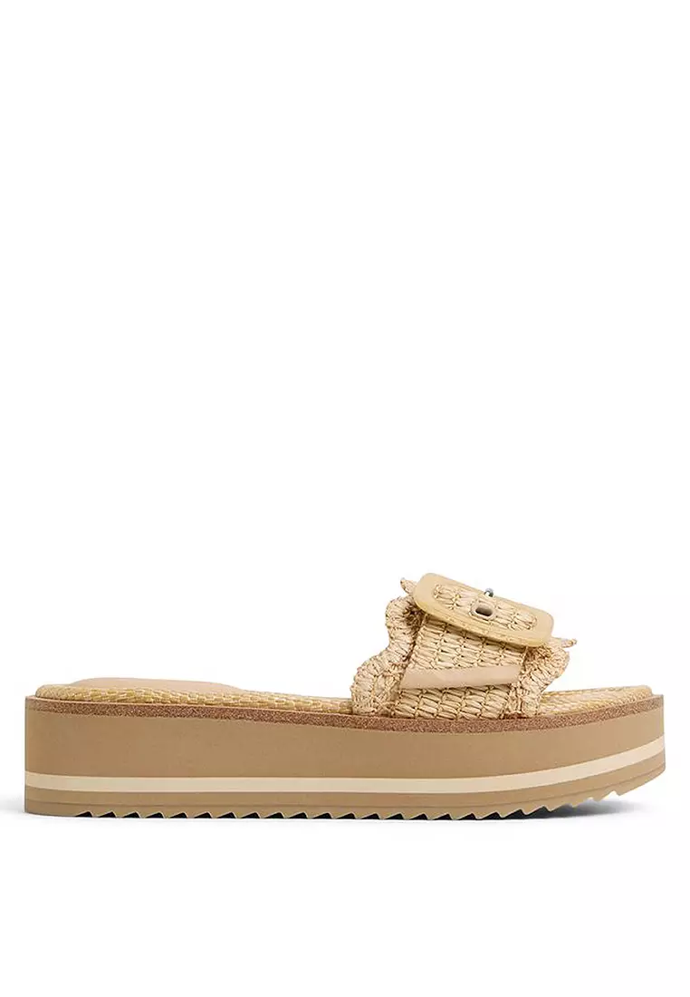 Wavynelly Wedge Sandals