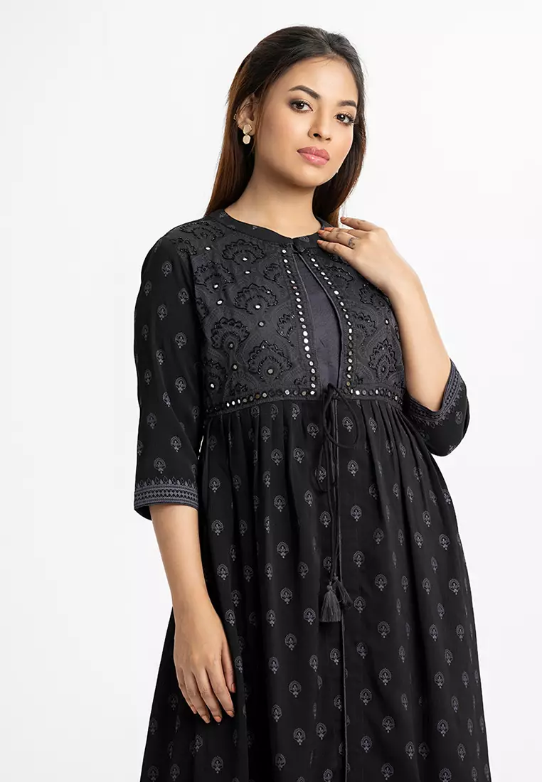 Le Reve Handcrafted Shrug Style Long Tunic
