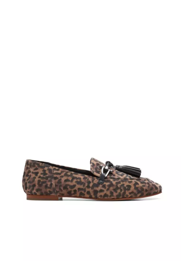Clarks leopard print loafers online