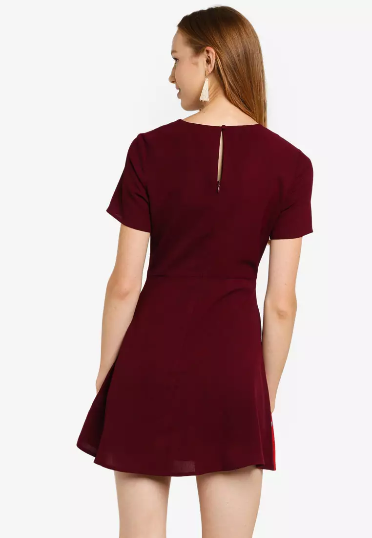 Buy Something Borrowed Waist Twist Contrast Print Dress 2024