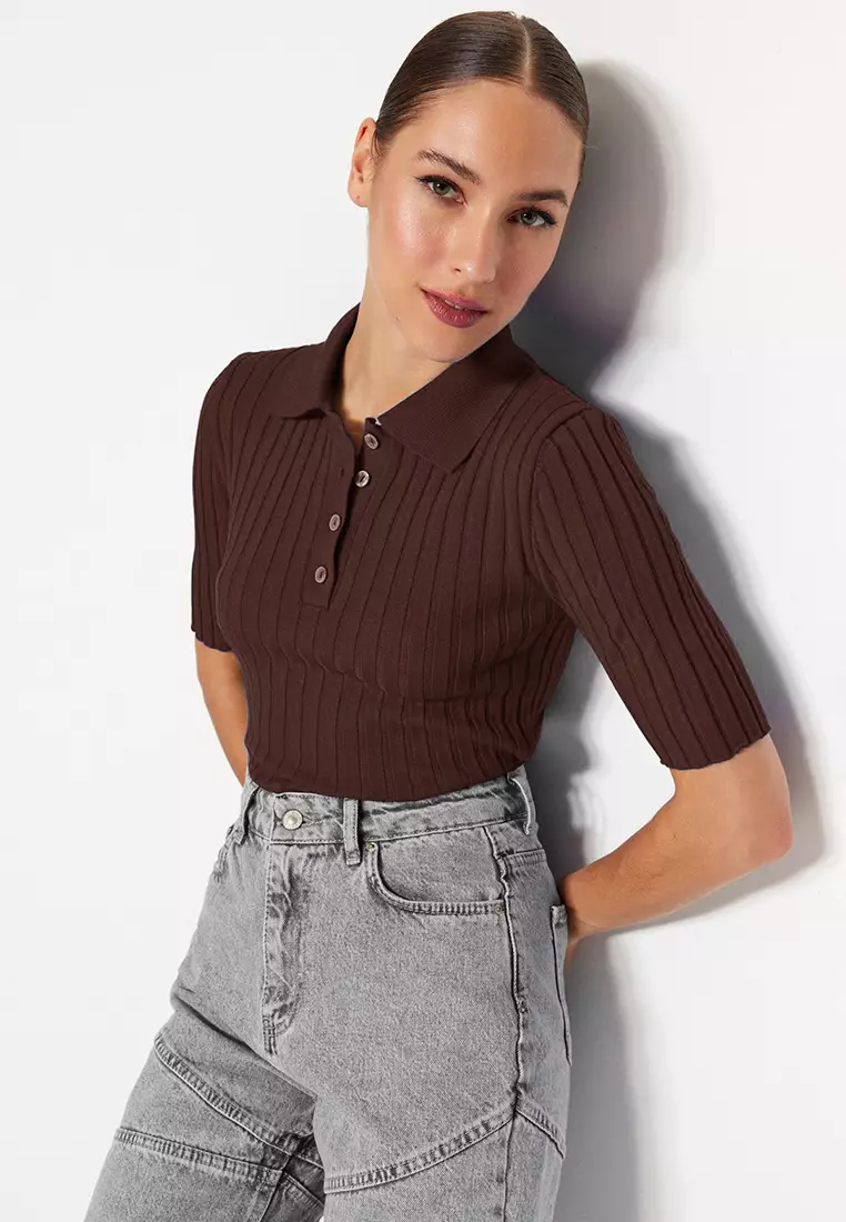 Brown Basic Polo Neck T-Shirt Look Knitted Thin Blouse TWOSS20BZ0112