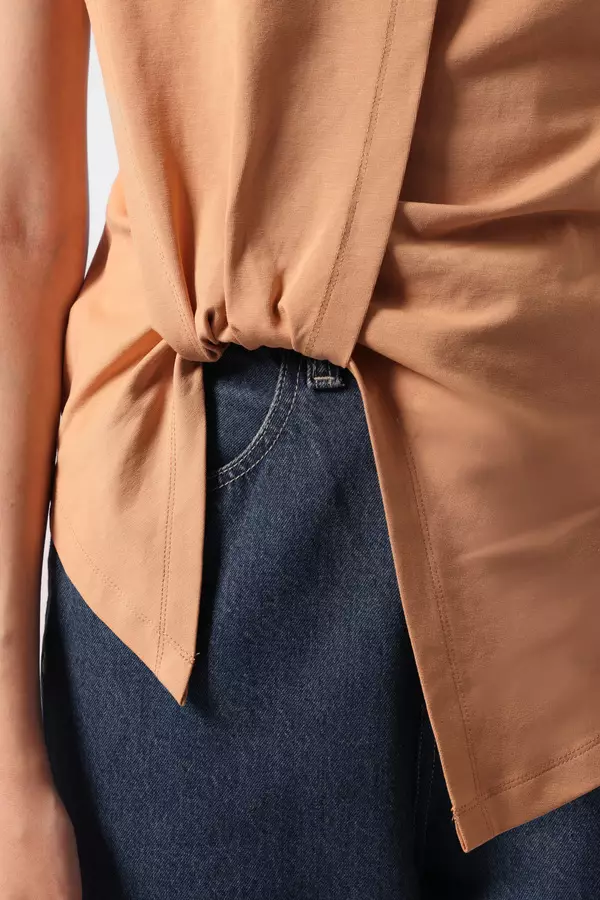 Minimal x Devina Putri - Clover - Double Jersey Twisted Tshirt - Brown Warna Khaky