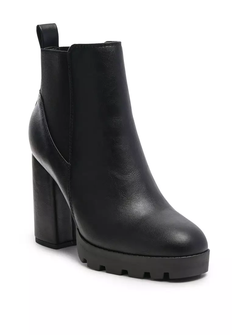 Chelsea heels discount