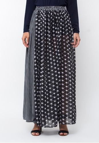 Black White long skirt with Line & star Motif