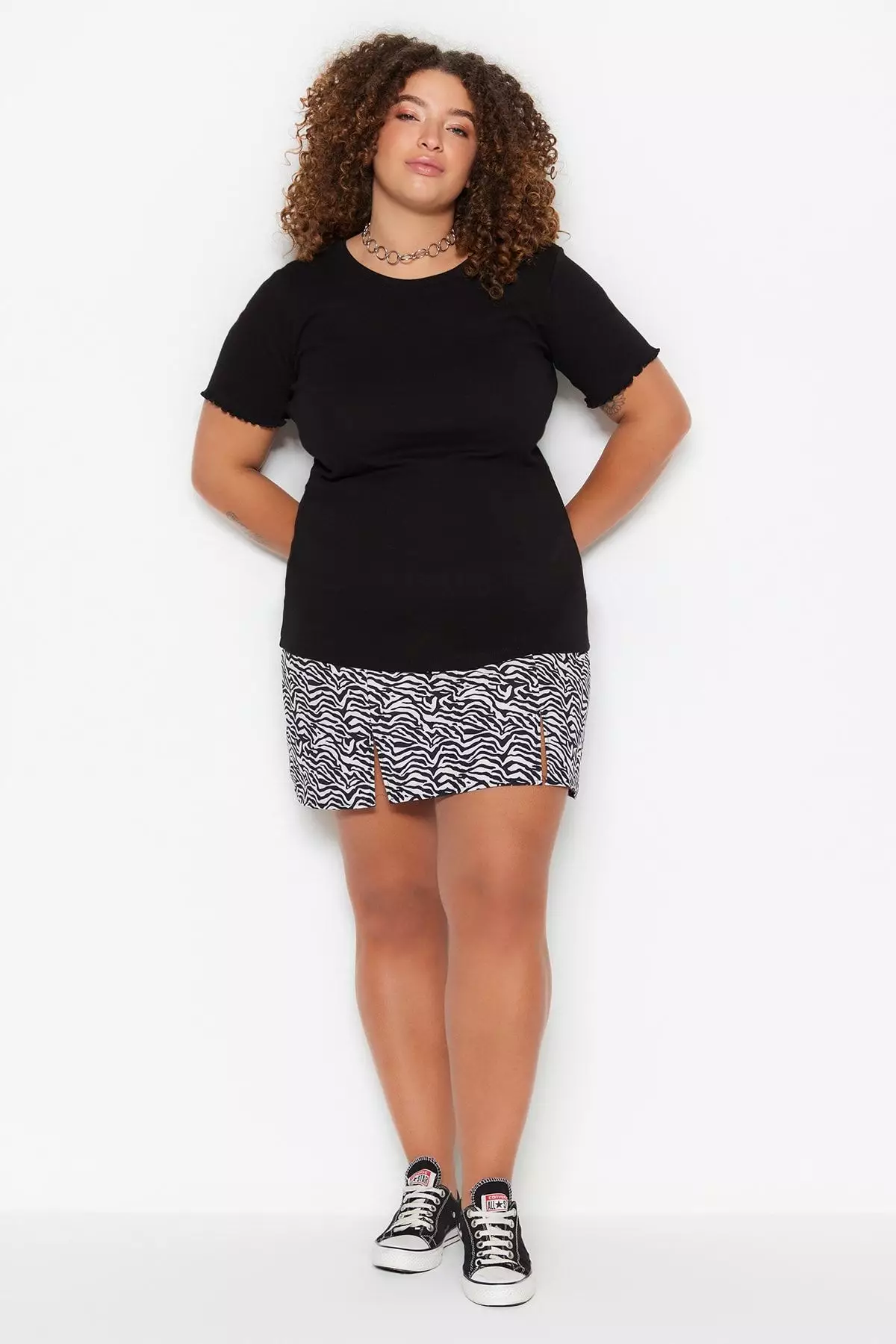 Plus Size Ribbed Knitted Crew Neck Top