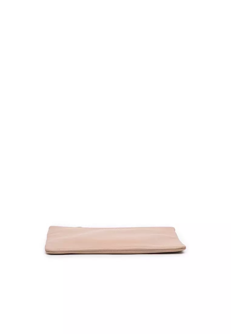 Pre-Loved Burberry Pebbled Leather Clutch