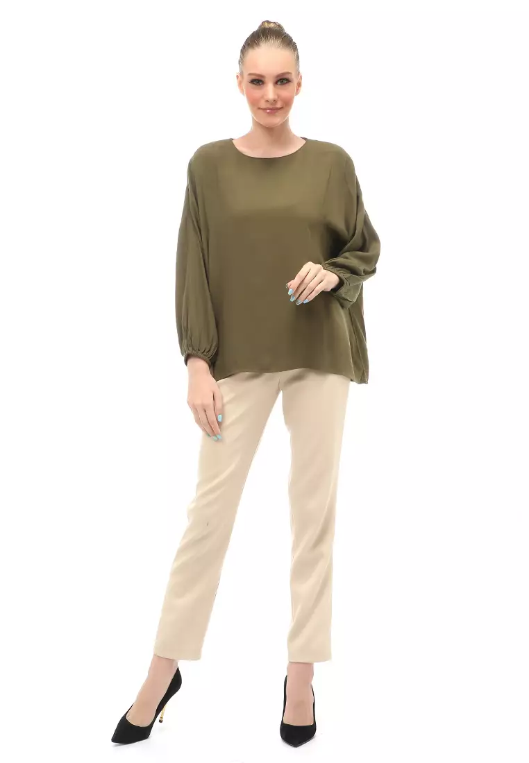 Blouse Motif Polos Design Simple Lengan Puff Atasan Wanita Casual - Olive