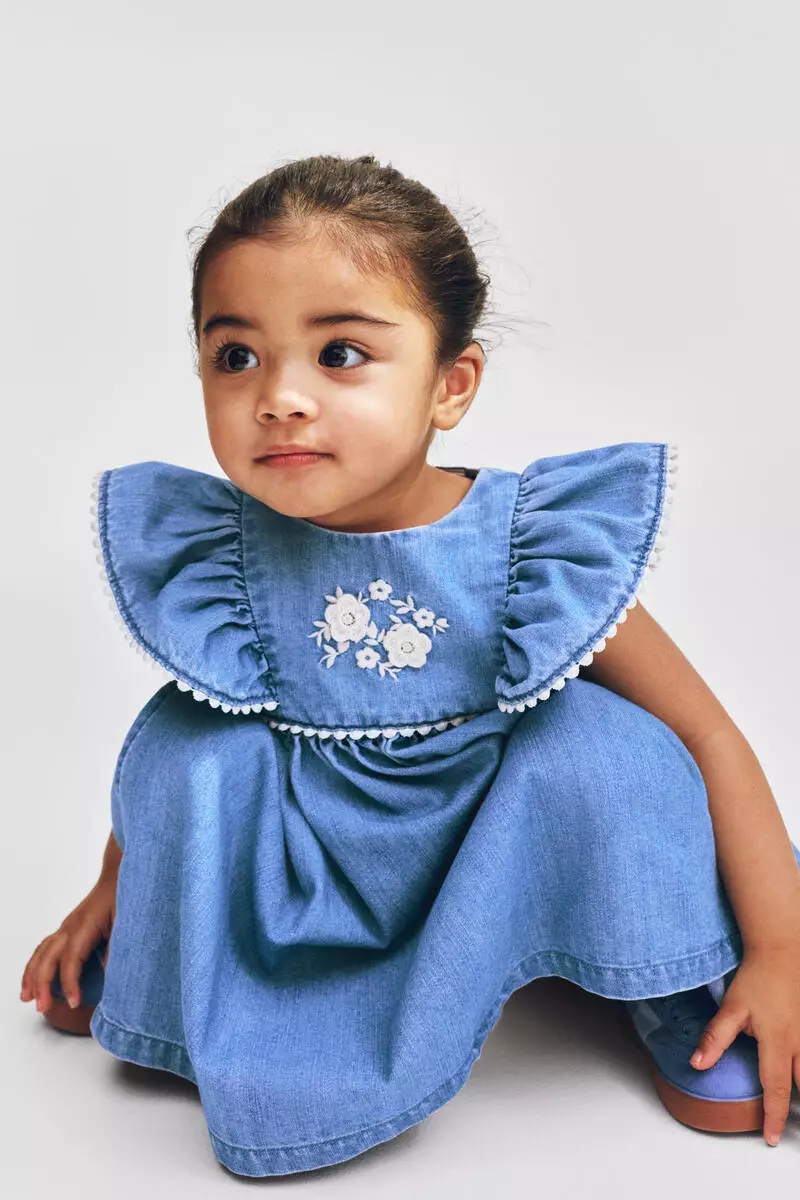 Embroidery-detail denim dress