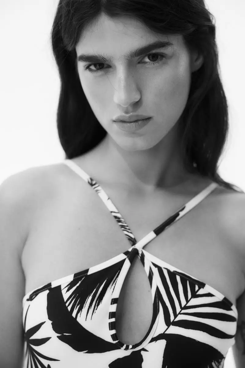 Padded-cup cut-out swimsuit