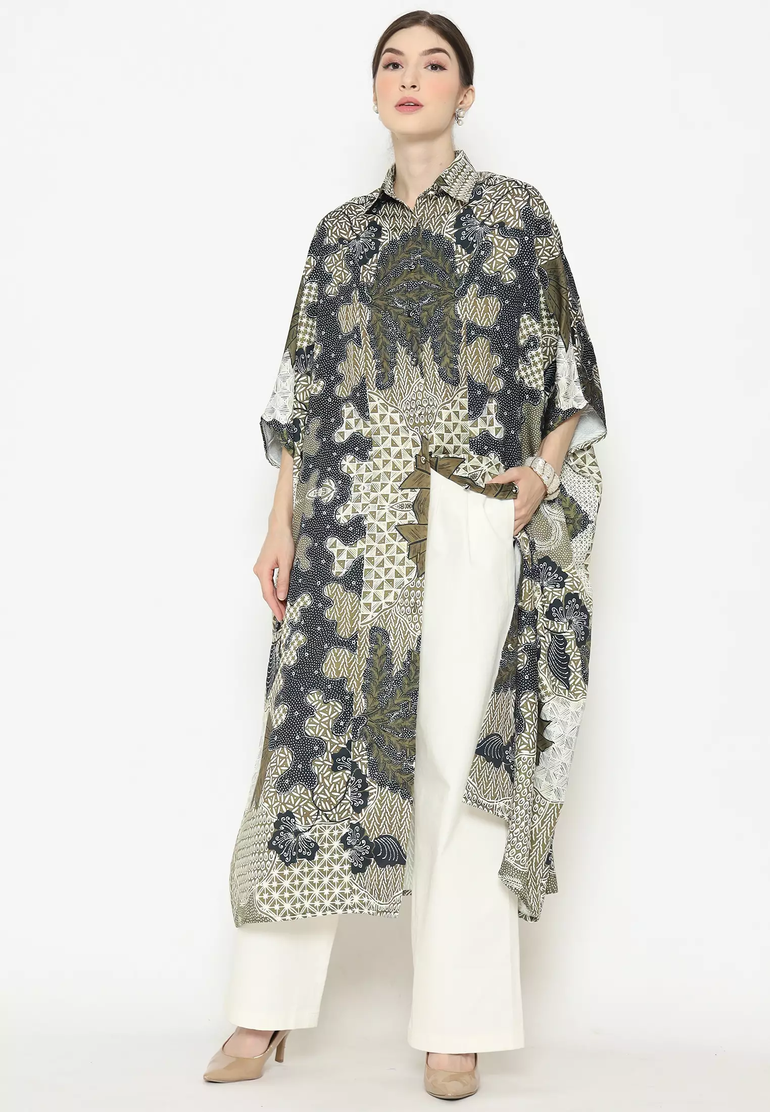 Kanzi Collared Kaftan