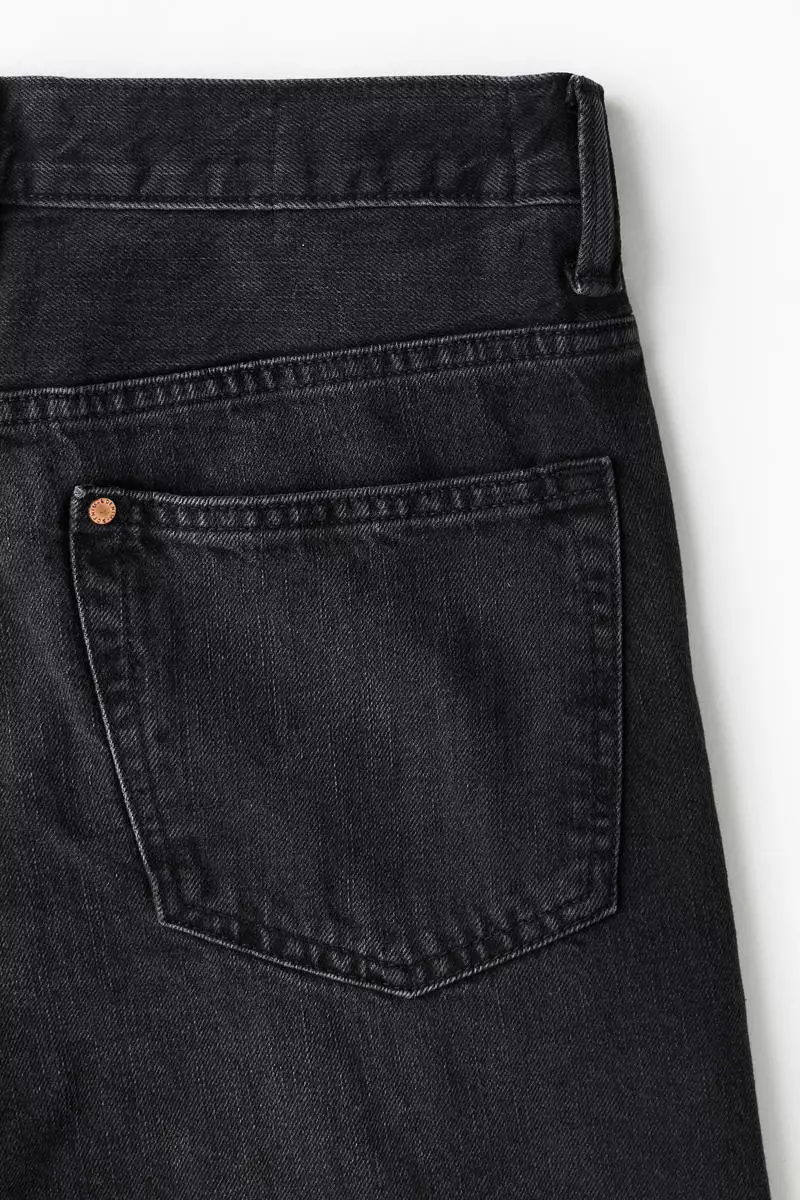 Loose Straight Jeans