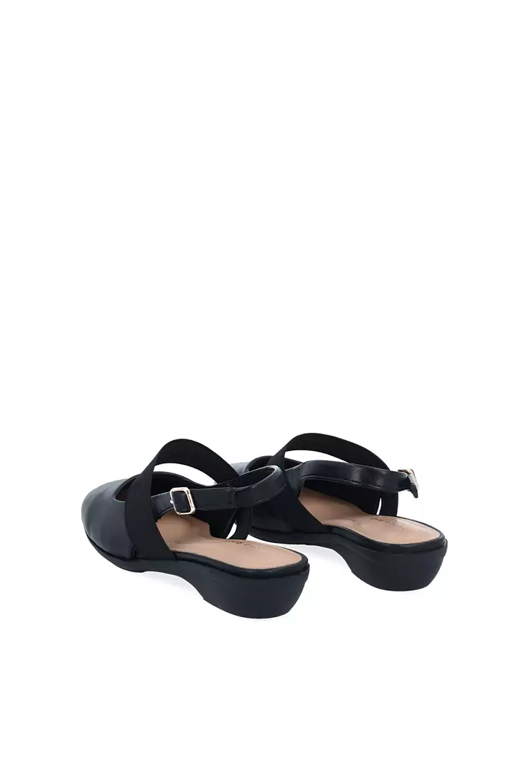 Black Tessa Elastic Slingback Pumps