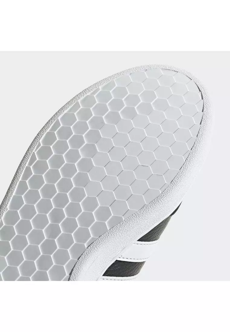 Grand Court SE Shoes