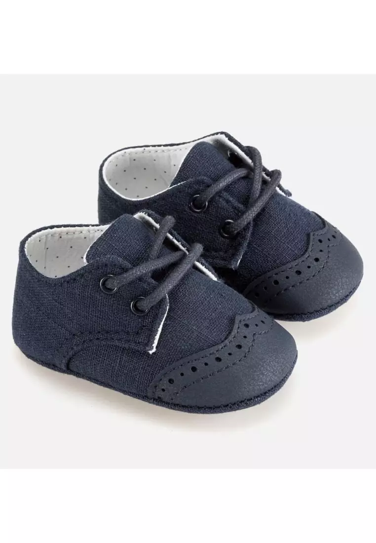 Discount on Raising Little  shoes - SKU: Galo Shoes