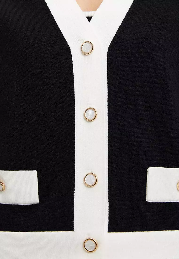 Contrast Trim Cardigan