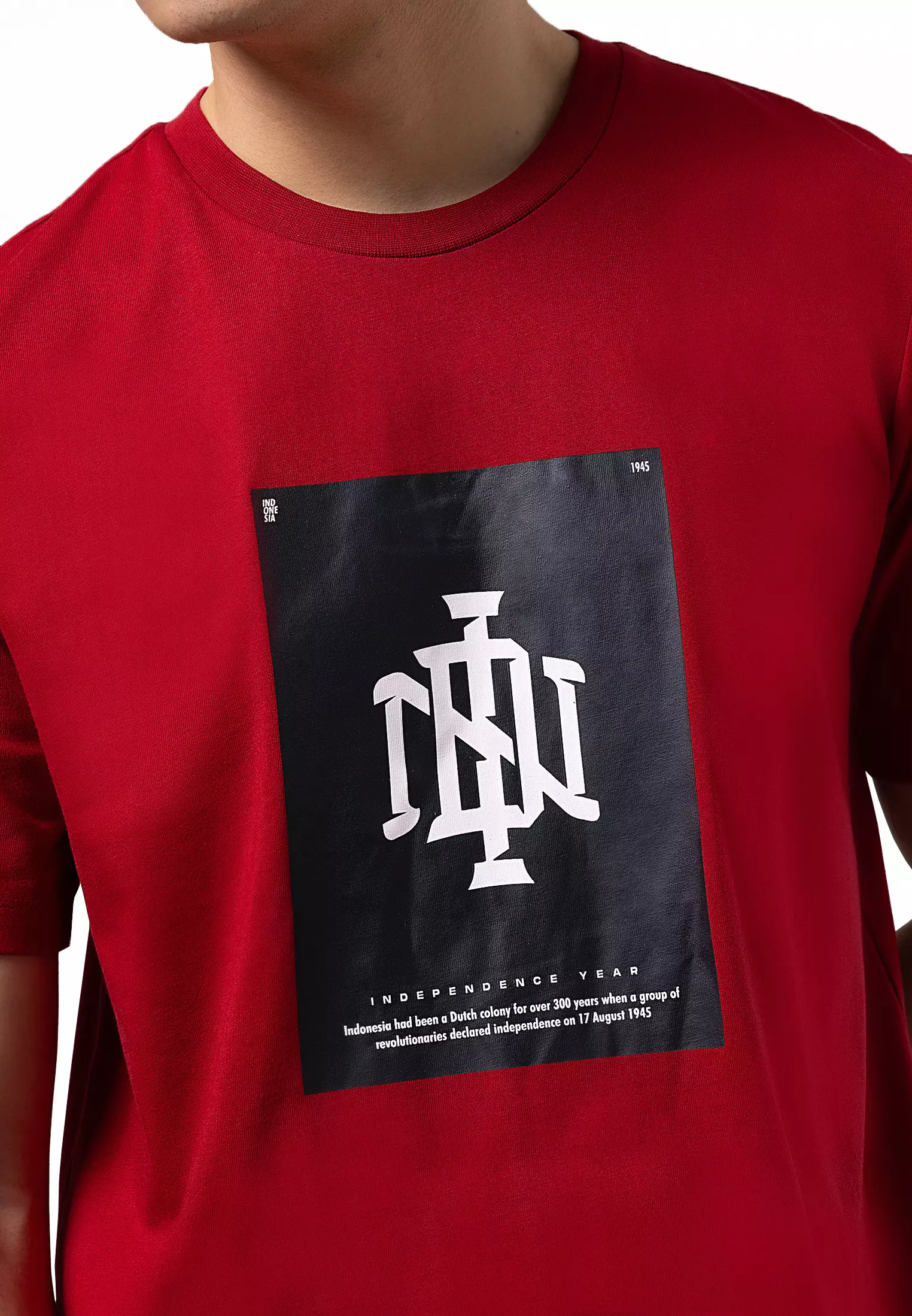 MANZONE Kaos Lengan Pendek Pria MZT-ID-NARAYANA - RED