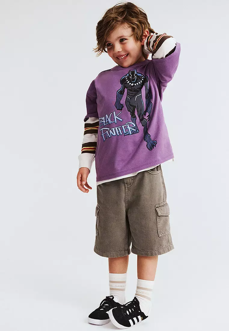 Licensed Drop Shoulder Short Sleeves Tee