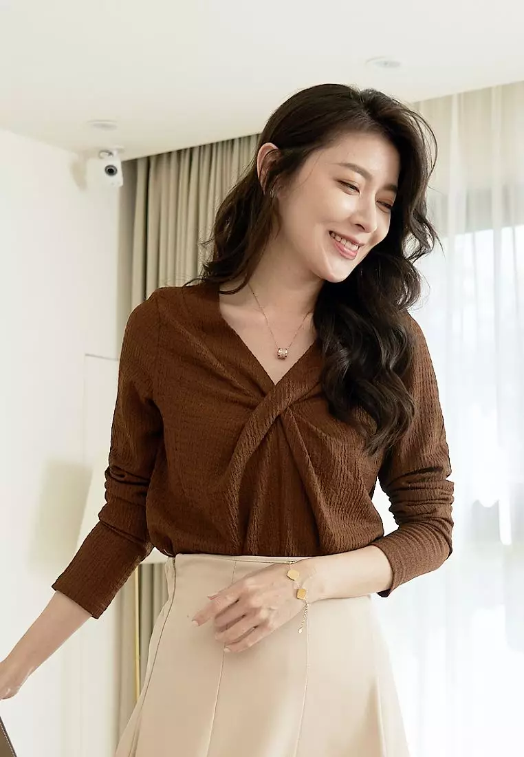 Textured Twist-Front  Chiffon Long Sleeve Top [AB18052]