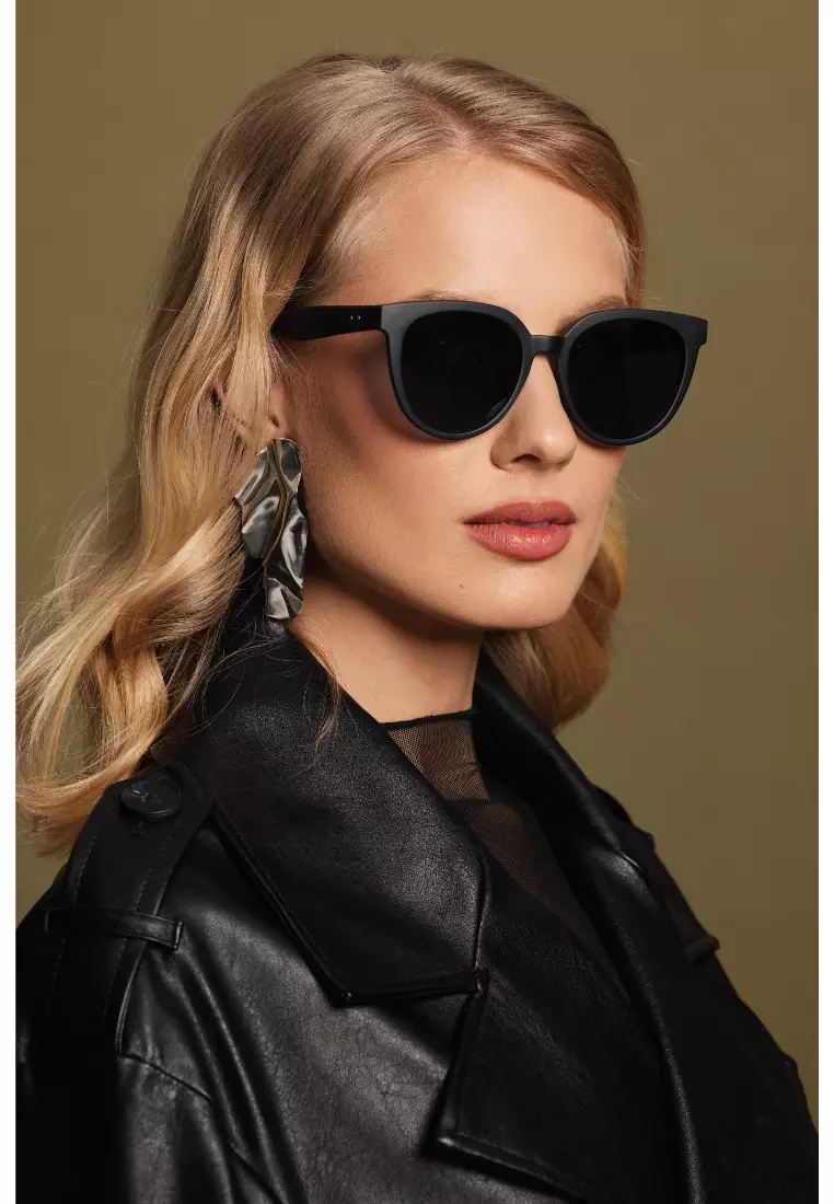 Stylish & Trendy Unisex Sunglasses Crafted with Premium Tri Acetate Cellulose (TAC) 0.74MM Polarized Lenses