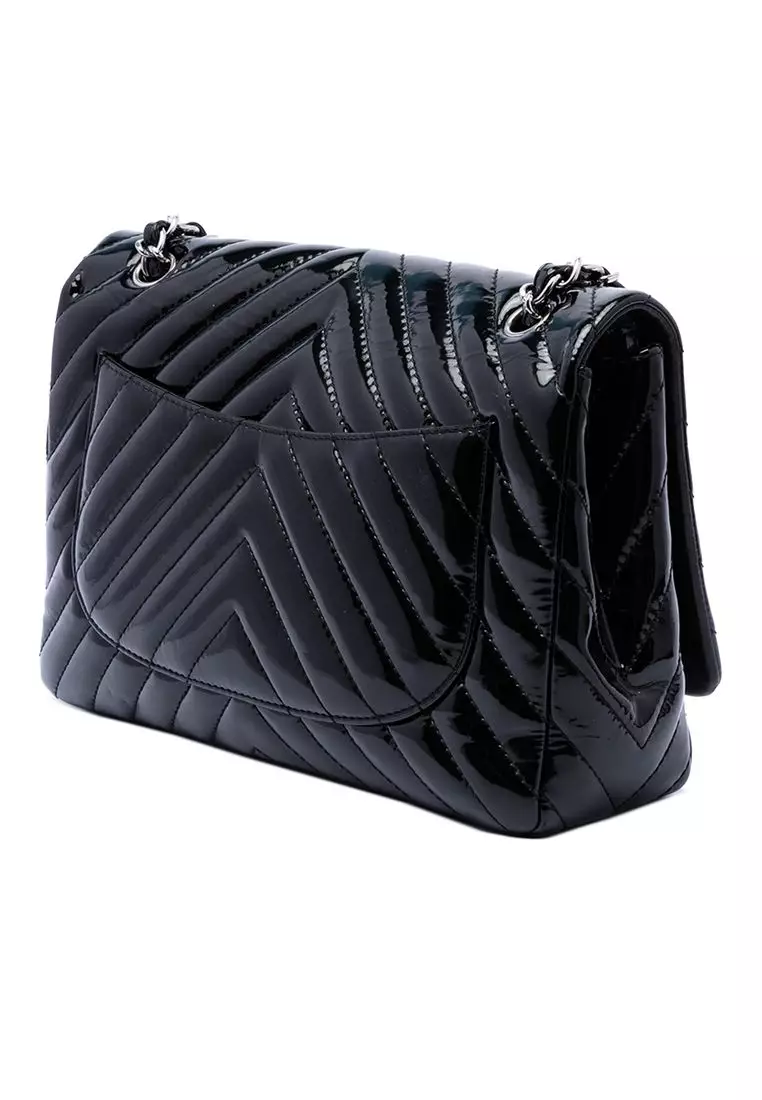 Pre-Loved Chanel Jumbo Classic Chevron Patent Single Flap