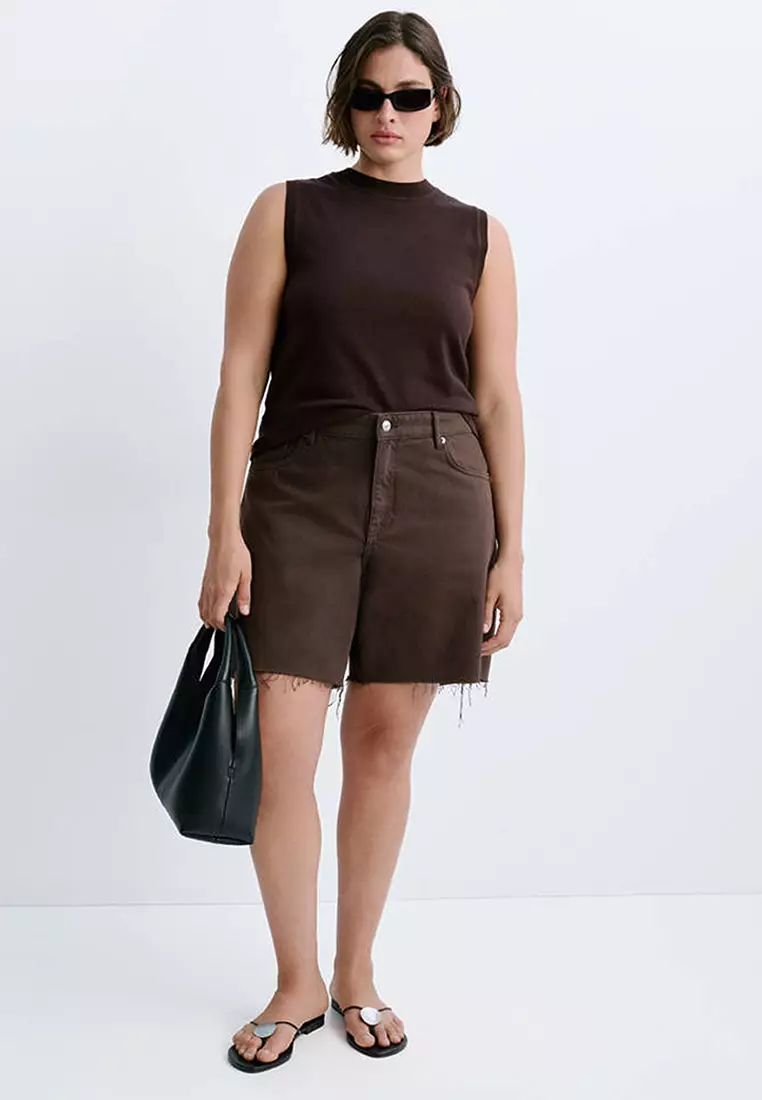 Straight-Cut Bermuda Shorts With Frayed Hem