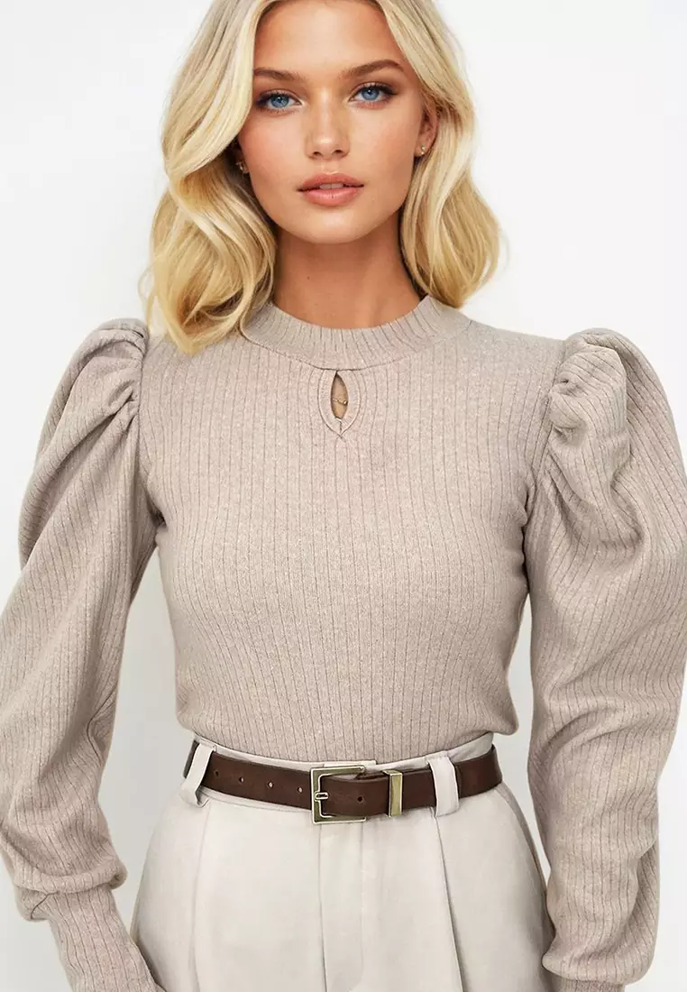 Women's Beige Crew Neck Drop Neck Princess Sleeve Knitwear Blouse Alc-X13069