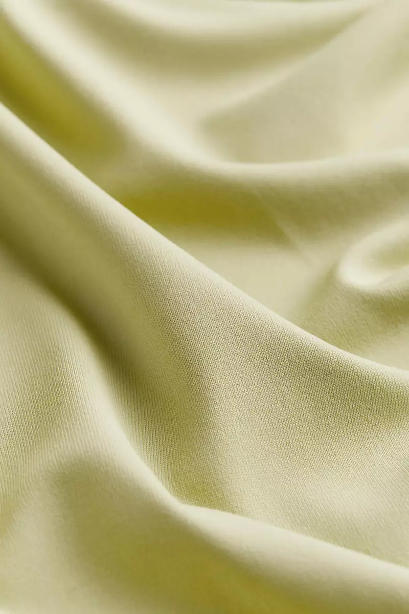 Buy H&M Fitted top 2024 Online ZALORA Singapore