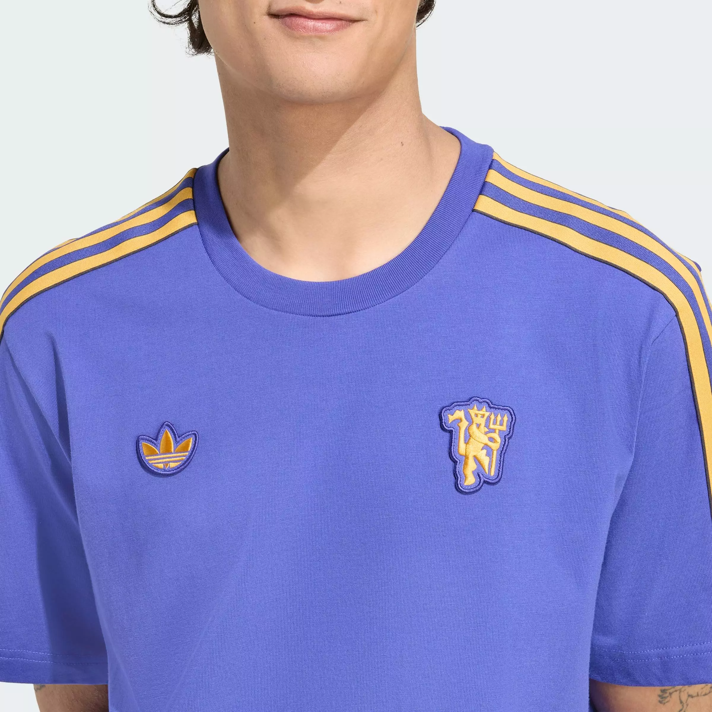 Football Manchester United Terrace Icons Tee Men Purple JN2823