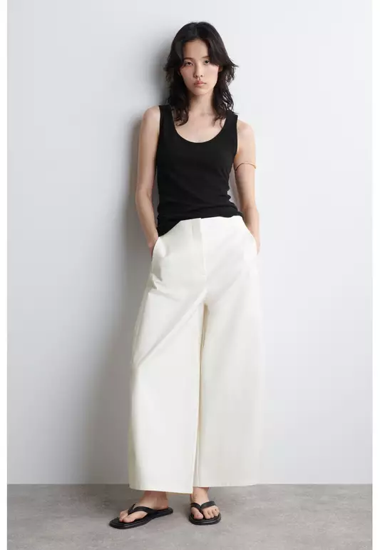 CROPPED BARREL-LEG COTTON TROUSERS