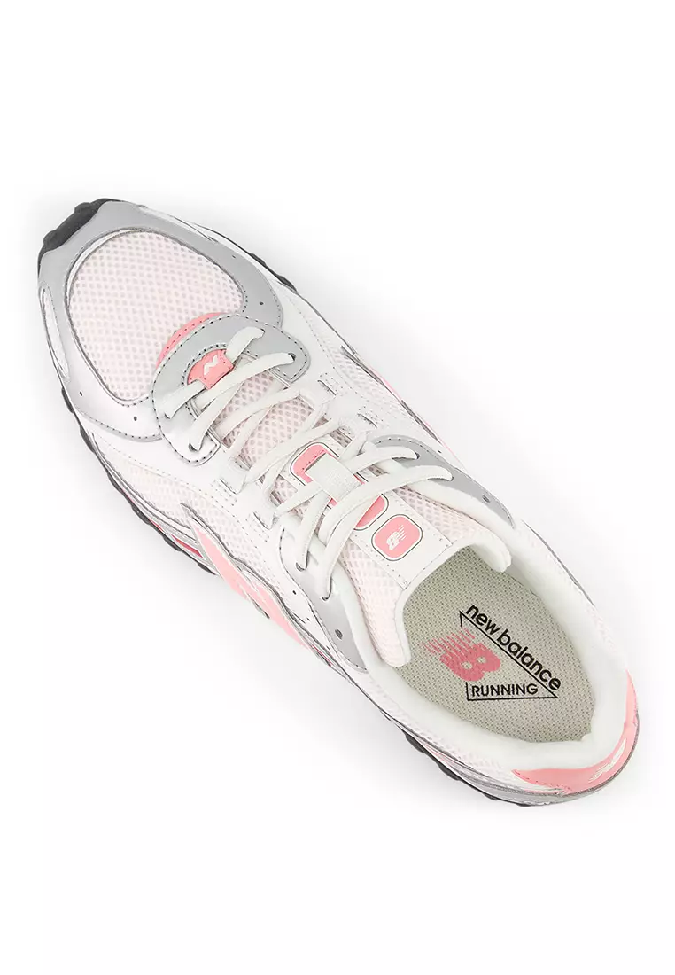 204L Lifestyle Shoes